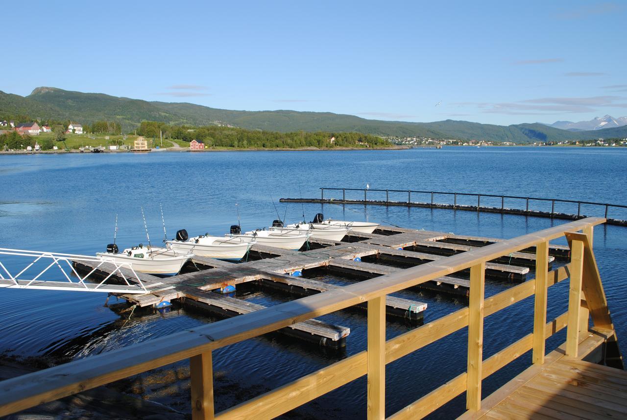 Furoy Hotel Apartments And Boating Sorreisa Eksteriør billede