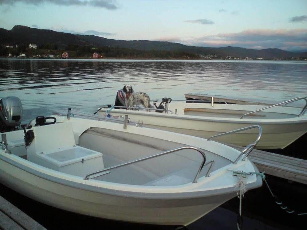 Furoy Hotel Apartments And Boating Sorreisa Eksteriør billede